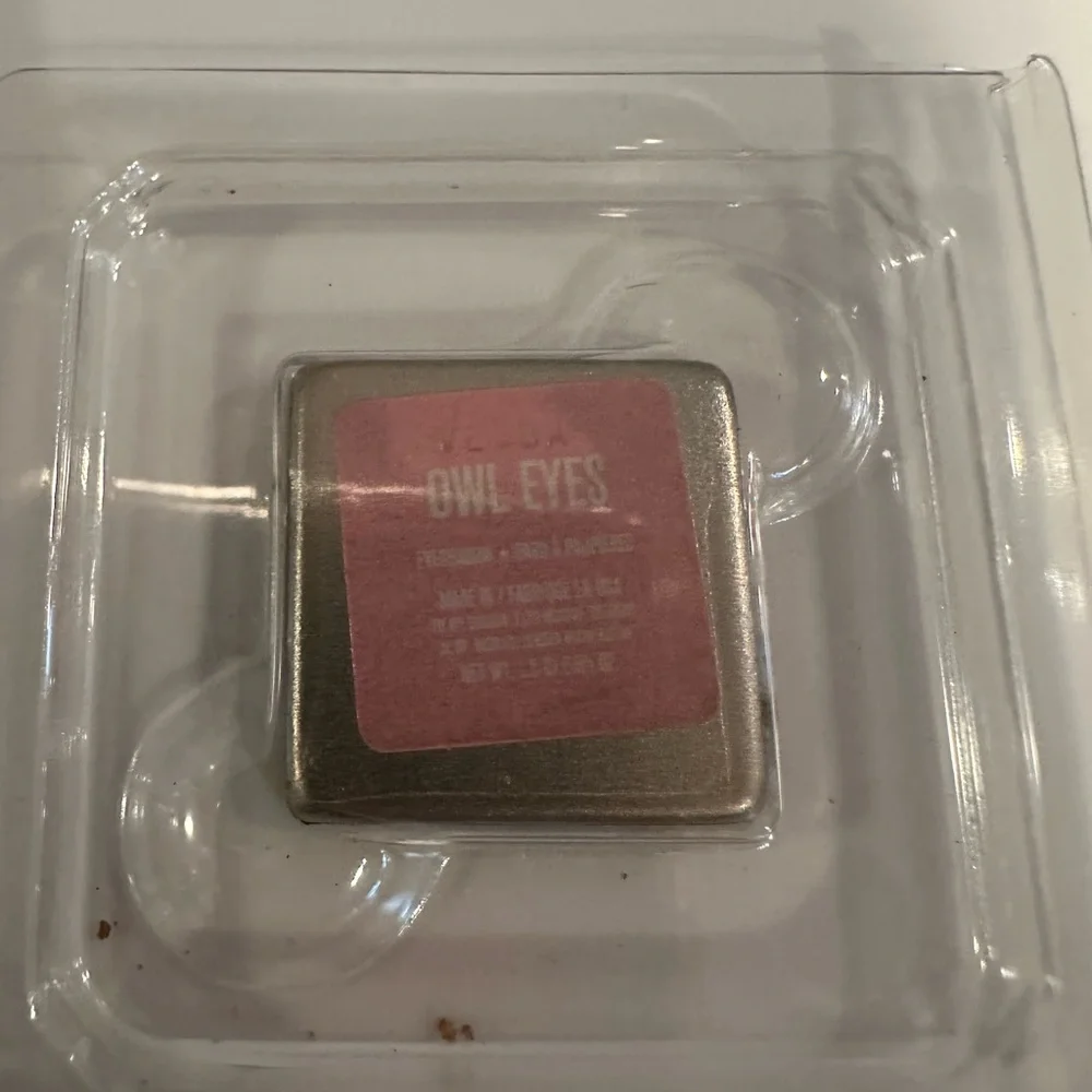 Jeffree Star Cosmetics Single Eyeshadow Owl Eyes NIB